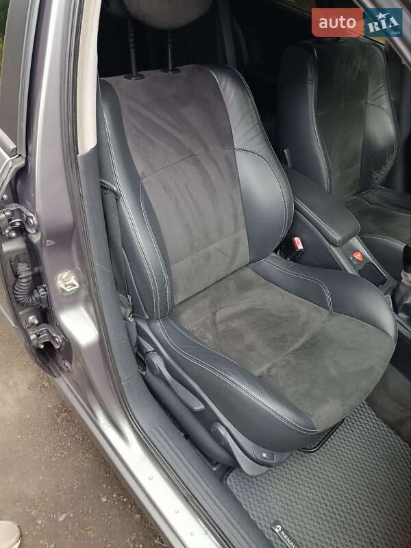 Універсал Renault Laguna 2006 в Дубні фото 3 Універсал Renault Laguna 2006 в Дубні