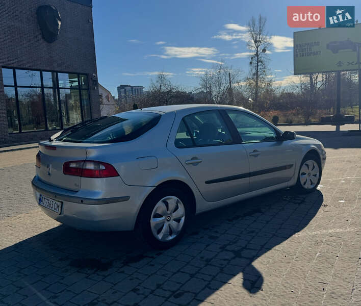Лифтбек Renault Laguna 2003 в Ивано-Франковске фото 3 Лифтбек Renault Laguna 2003 в Ивано-Франковске