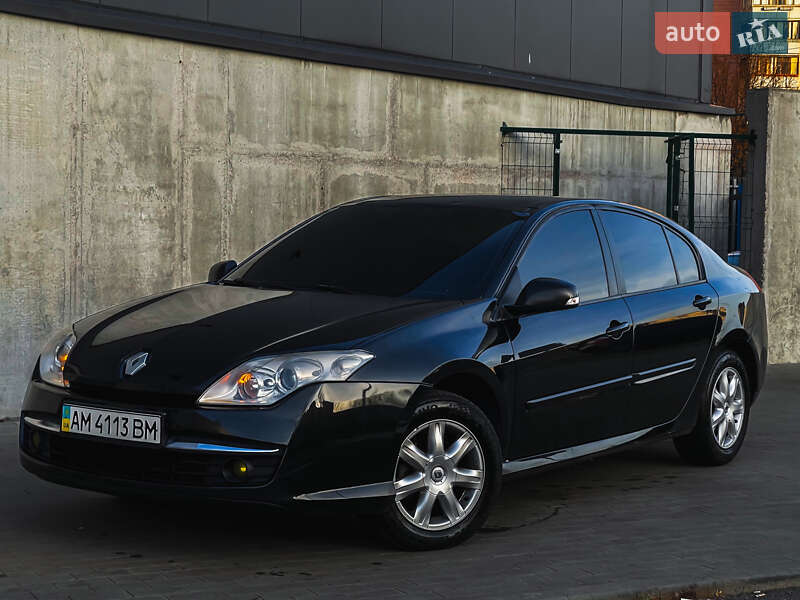 Лифтбек Renault Laguna 2008 в Киеве