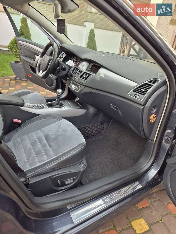 Універсал Renault Laguna 2011 в Львові фото 37 Універсал Renault Laguna 2011 в Львові
