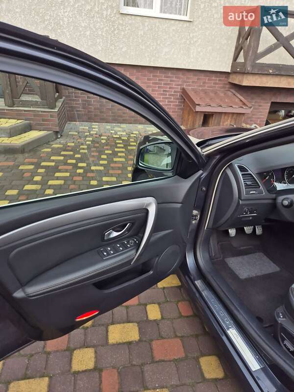 Універсал Renault Laguna 2011 в Львові фото 40 Універсал Renault Laguna 2011 в Львові