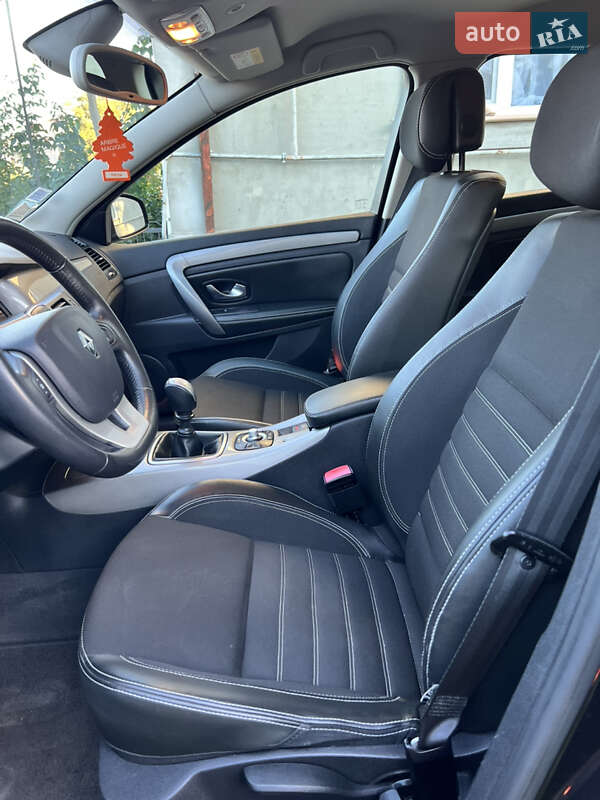 Универсал Renault Laguna 2015 в Копычинце фото 21 Универсал Renault Laguna 2015 в Копычинце