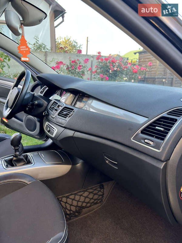 Универсал Renault Laguna 2015 в Копычинце фото 25 Универсал Renault Laguna 2015 в Копычинце