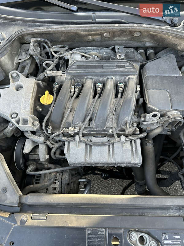 Лифтбек Renault Laguna 2004 в Полтаве