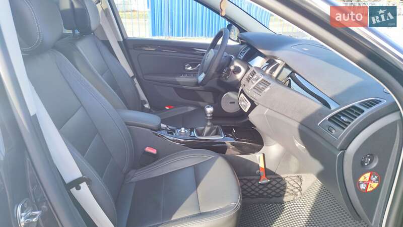 Універсал Renault Laguna 2013 в Прилуках