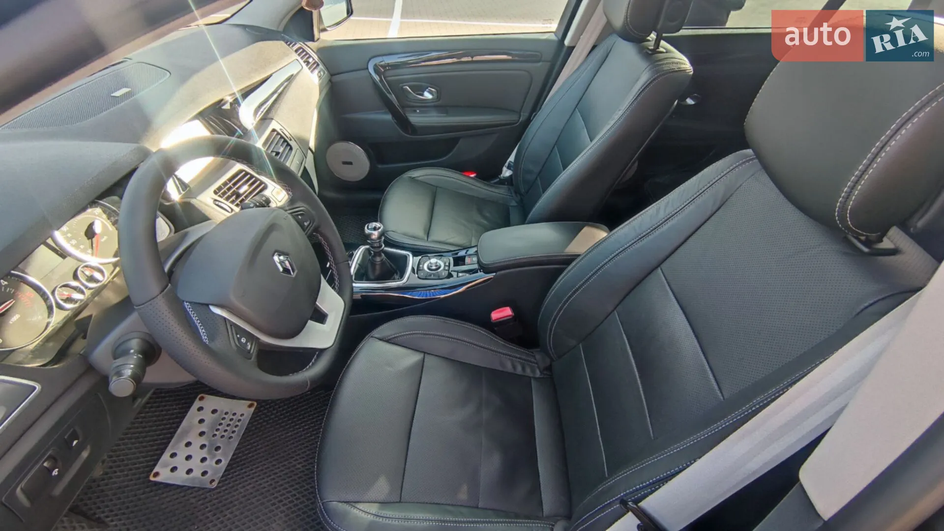 2013 Renault Laguna - мініатюра 27