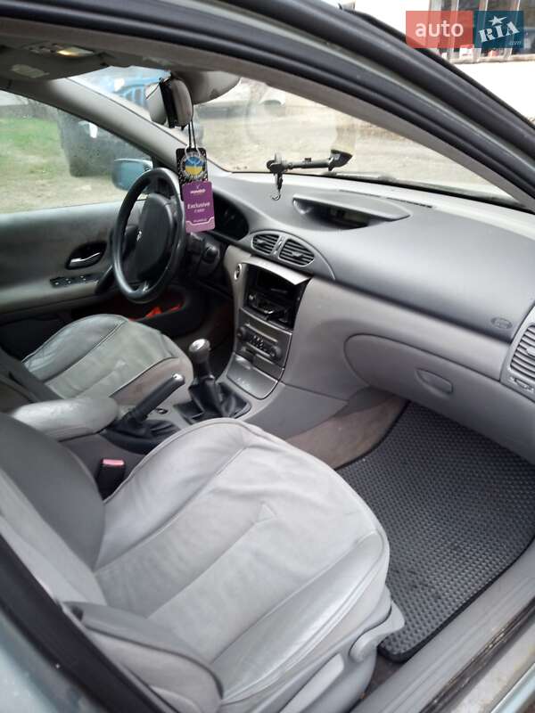 Универсал Renault Laguna 2001 в Сколе