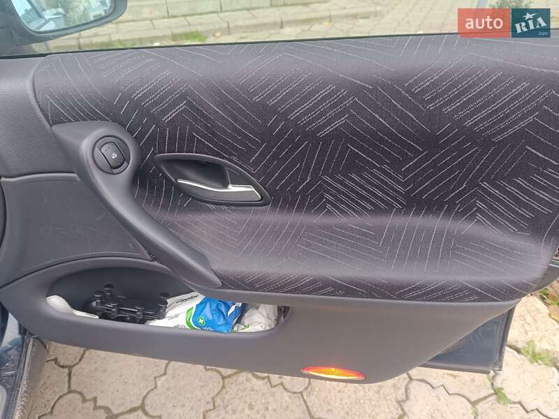 Універсал Renault Laguna 2003 в Херсоні