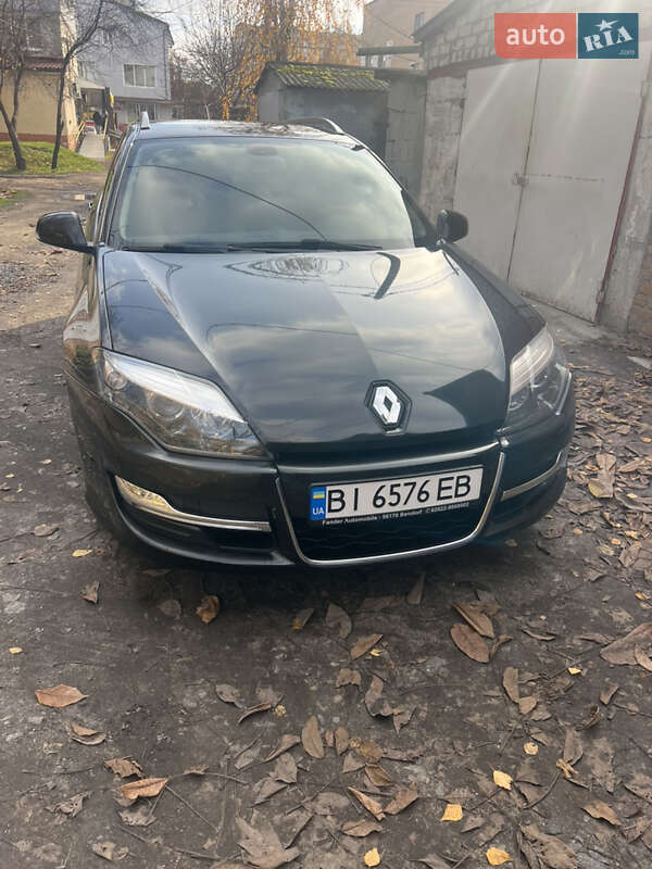 Универсал Renault Laguna 2014 в Хороле фото 2 Универсал Renault Laguna 2014 в Хороле
