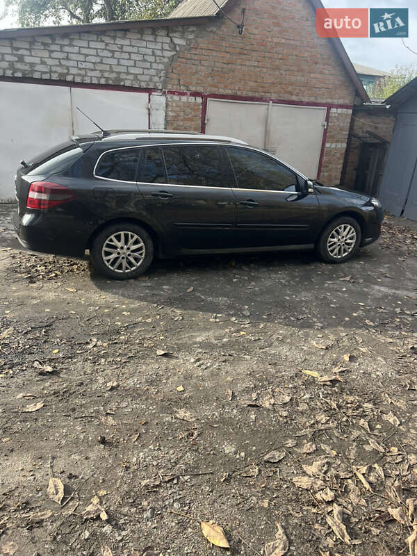 Универсал Renault Laguna 2014 в Хороле фото 3 Универсал Renault Laguna 2014 в Хороле