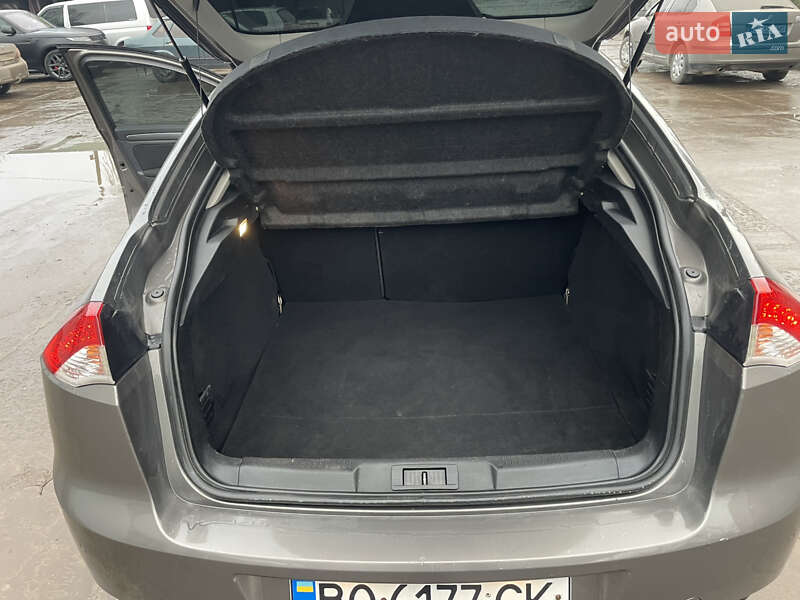 Лифтбек Renault Laguna 2008 в Теофиполе