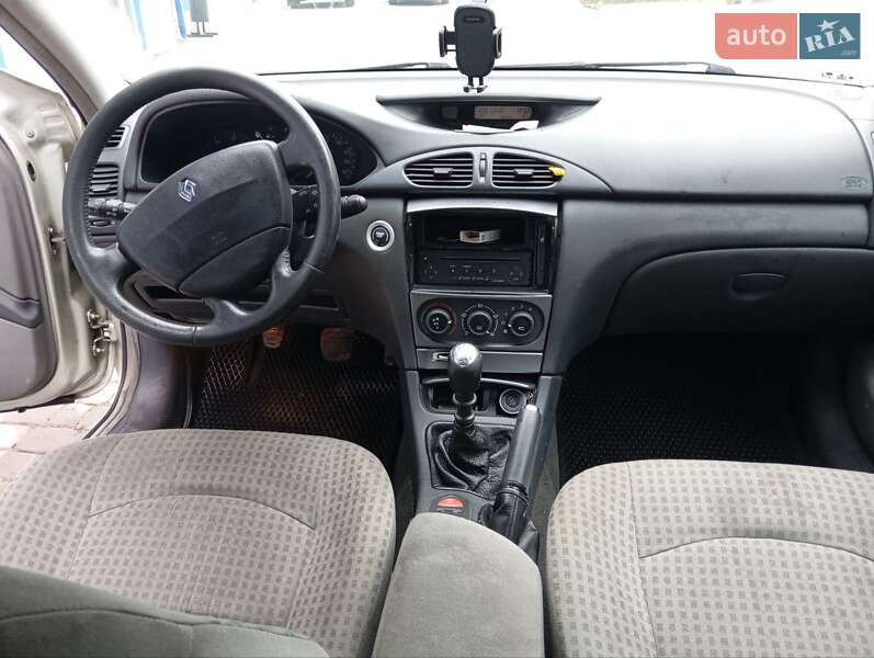 Лифтбек Renault Laguna 2003 в Тернополе фото 4 Лифтбек Renault Laguna 2003 в Тернополе