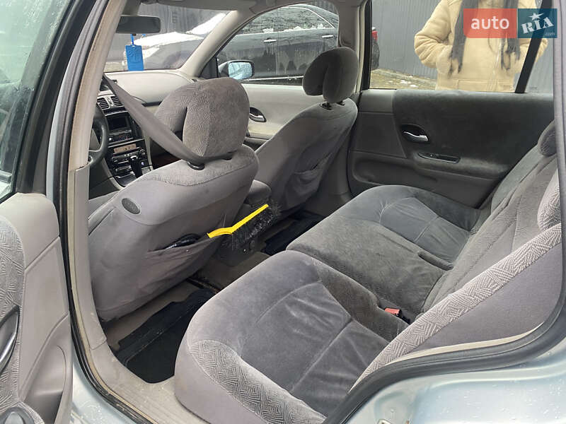 Универсал Renault Laguna 2001 в Ровно фото 6 Универсал Renault Laguna 2001 в Ровно