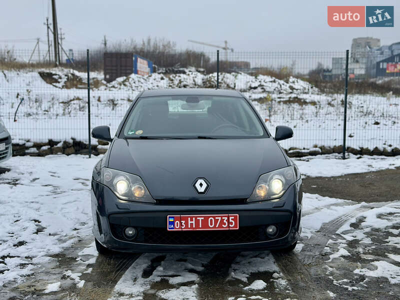 Ліфтбек Renault Laguna 2010 в Рівному