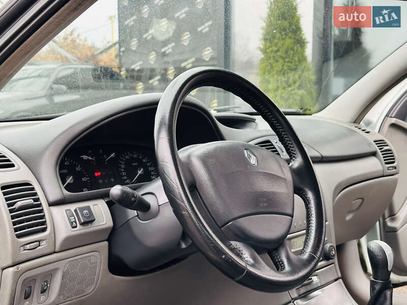 Лифтбек Renault Laguna 2005 в Харькове