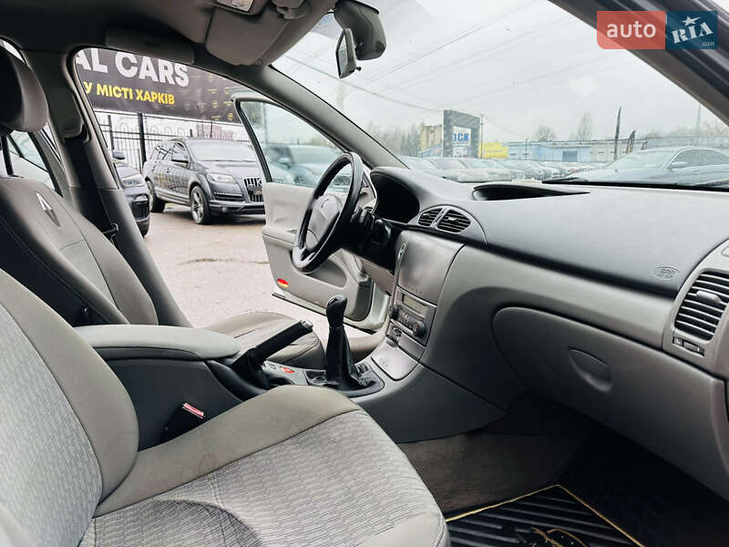 Лифтбек Renault Laguna 2005 в Харькове