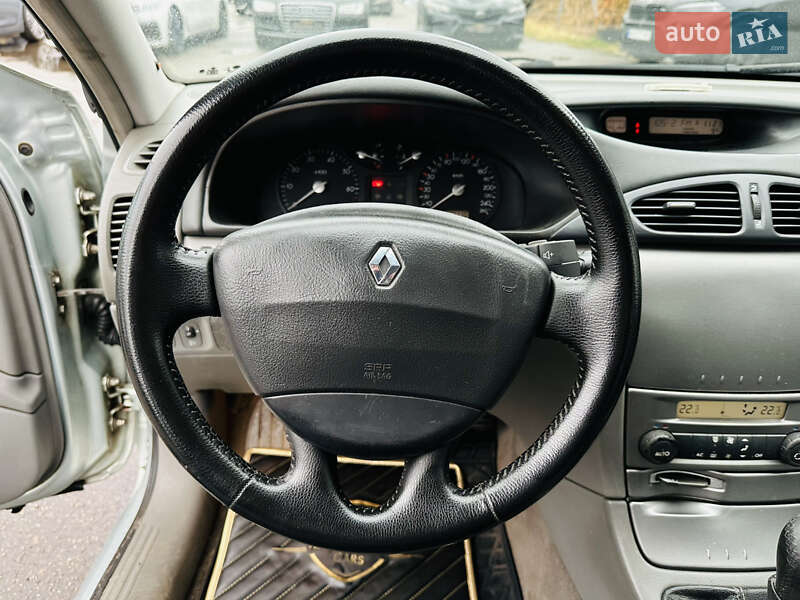 Лифтбек Renault Laguna 2005 в Харькове