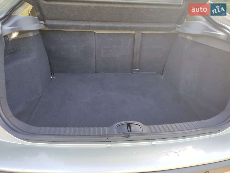 Ліфтбек Renault Laguna 2002 в Смілі