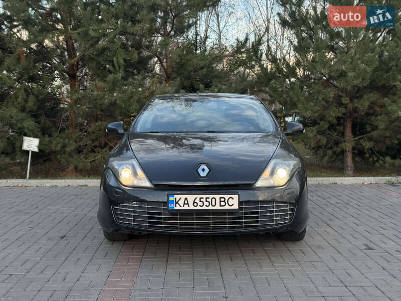 Купе Renault Laguna 2011 в Києві