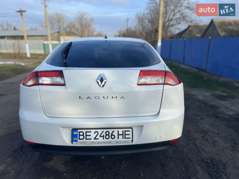 Ліфтбек Renault Laguna 2011 в Миколаєві