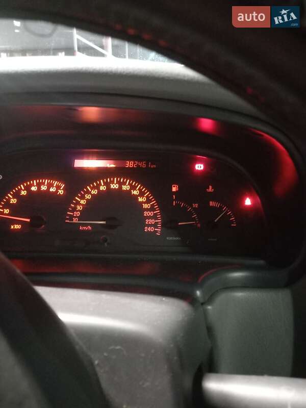 Універсал Renault Laguna 1998 в Рівному фото 5 Універсал Renault Laguna 1998 в Рівному