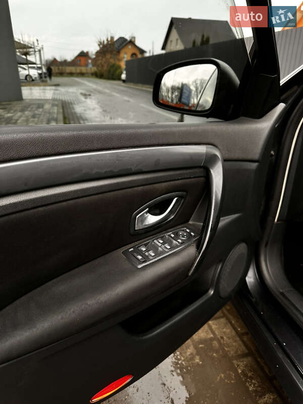 Универсал Renault Laguna 2009 в Луцке