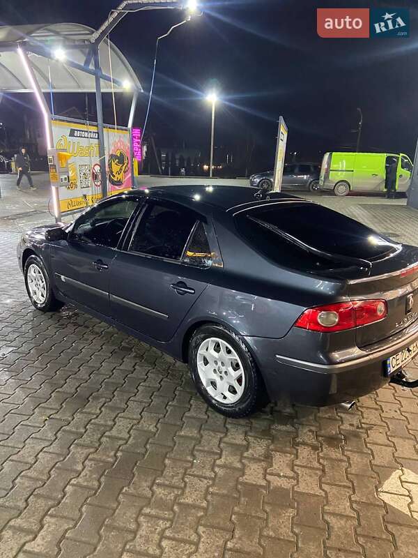 Ліфтбек Renault Laguna 2005 в Чернівцях
