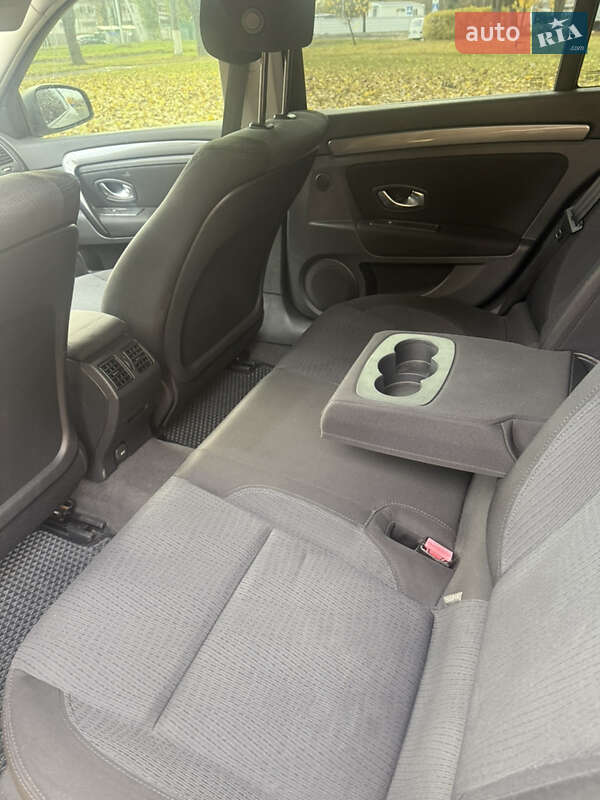 Ліфтбек Renault Laguna 2010 в Броварах фото 9 Ліфтбек Renault Laguna 2010 в Броварах