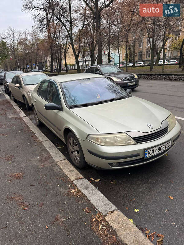 Лифтбек Renault Laguna 2003 в Киеве