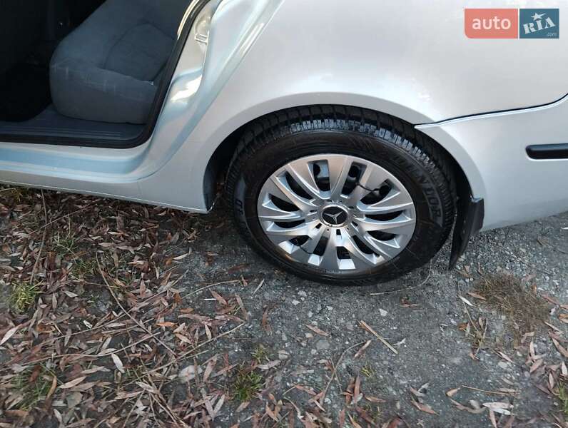 Универсал Renault Laguna 2004 в Иванкове фото 5 Универсал Renault Laguna 2004 в Иванкове