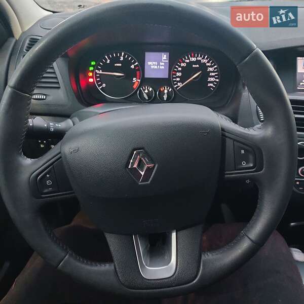 Лифтбек Renault Laguna 2010 в Харькове фото 12 Лифтбек Renault Laguna 2010 в Харькове