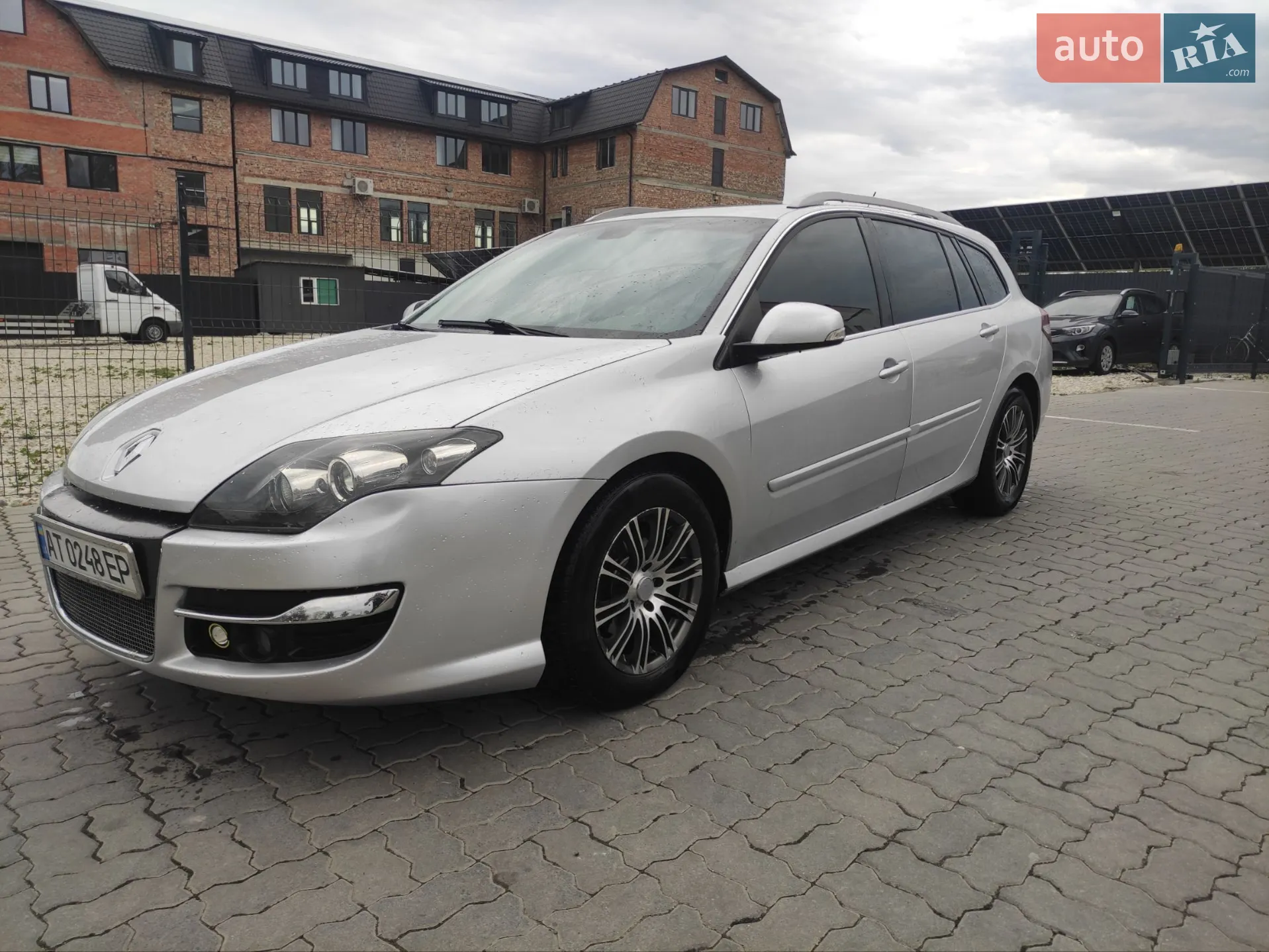 2011 Renault Laguna - мініатюра 2
