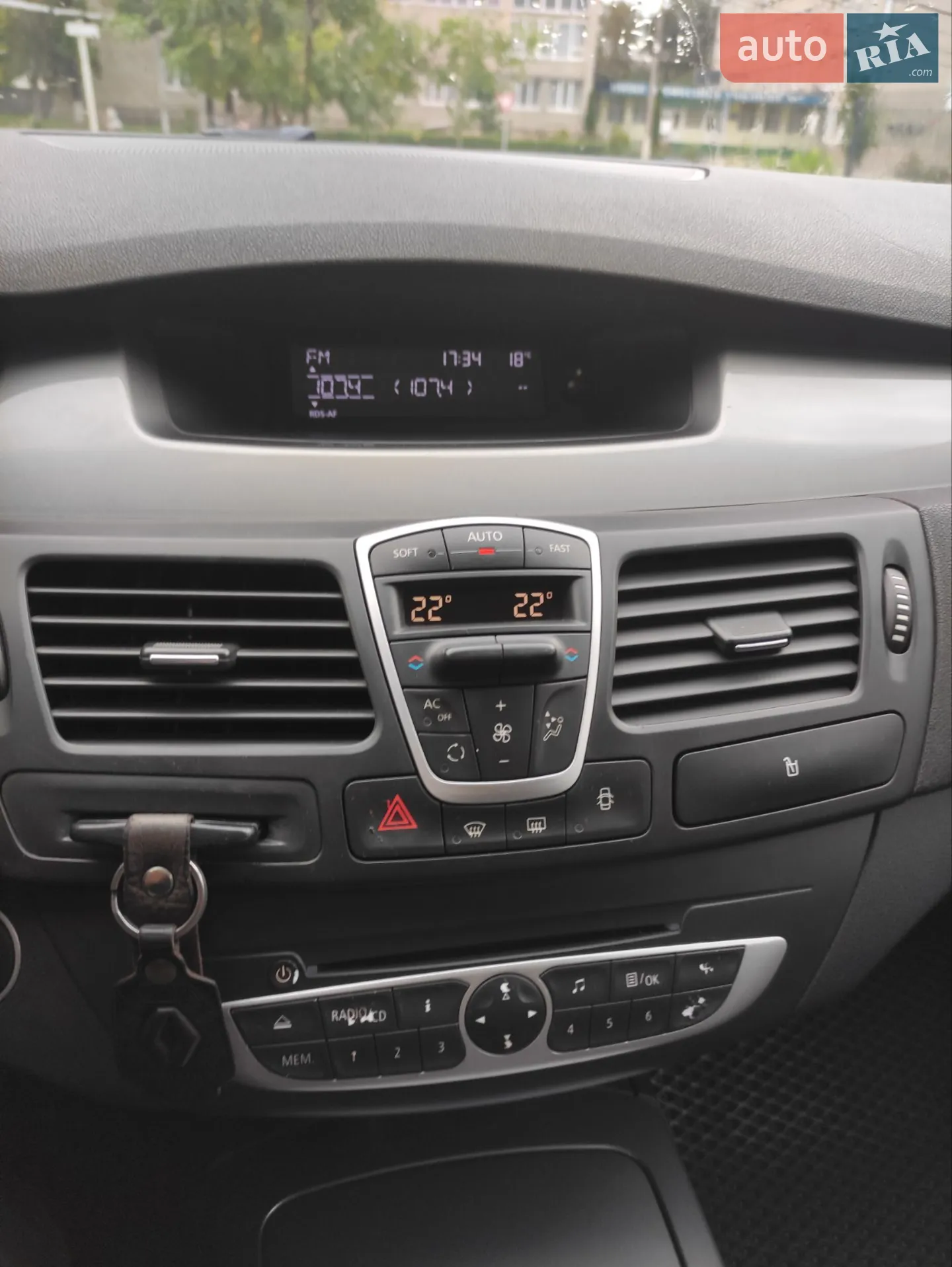 2011 Renault Laguna - мініатюра 12