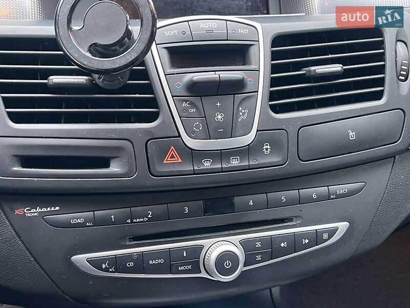 Универсал Renault Laguna 2012 в Киеве фото 13 Универсал Renault Laguna 2012 в Киеве