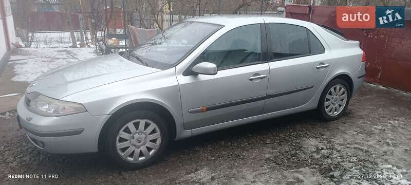 Ліфтбек Renault Laguna 2001 в Кам'янець-Подільському