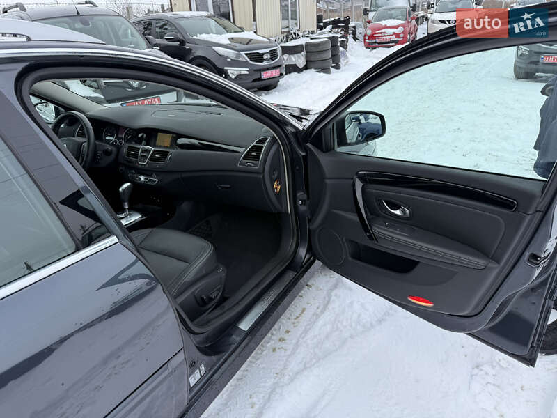 Универсал Renault Laguna 2013 в Ровно