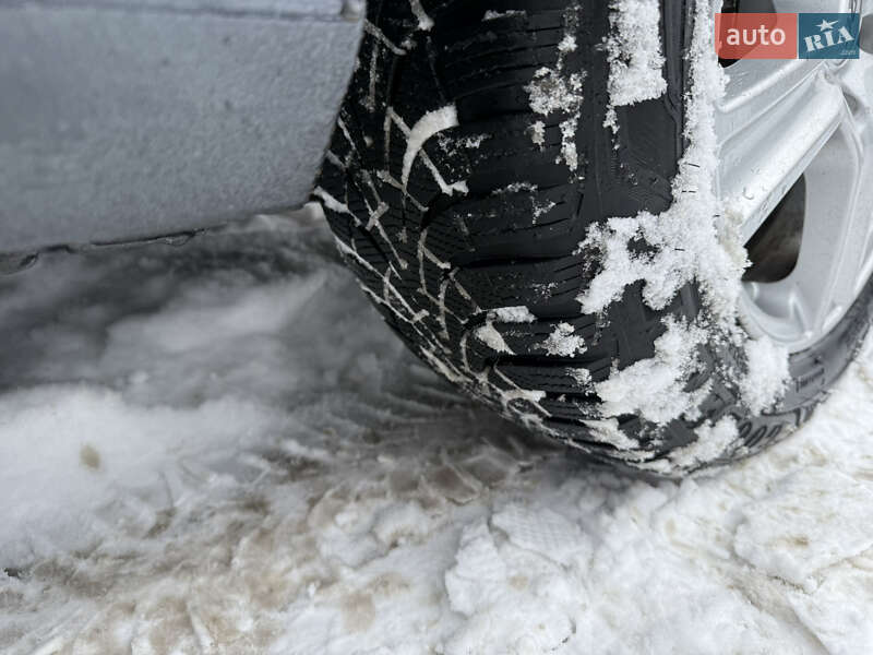 Универсал Renault Laguna 2013 в Ровно