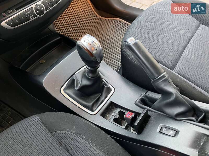 Ліфтбек Renault Laguna 2007 в Івано-Франківську