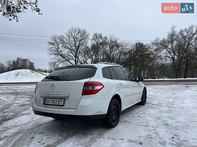 Универсал Renault Laguna 2010 в Кропивницком