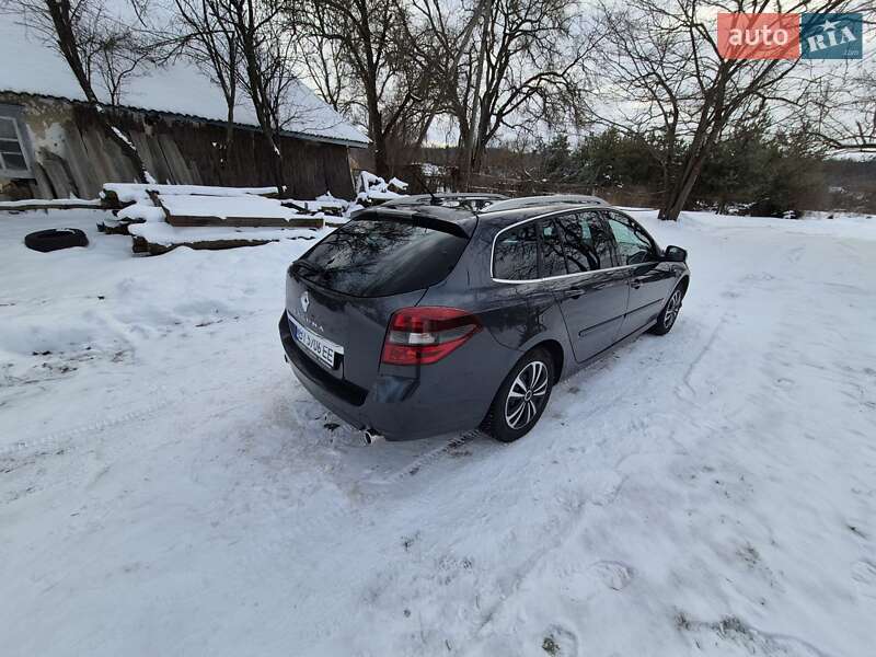 Универсал Renault Laguna 2011 в Лубнах фото 17 Универсал Renault Laguna 2011 в Лубнах