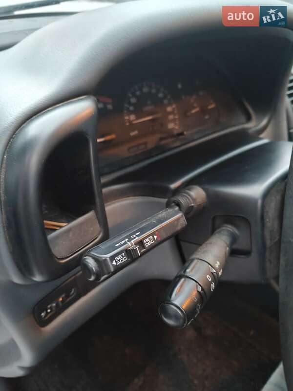 Лифтбек Renault Laguna 1997 в Вараше