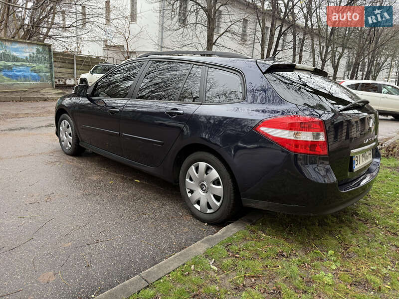 Универсал Renault Laguna 2009 в Полтаве фото 12 Универсал Renault Laguna 2009 в Полтаве