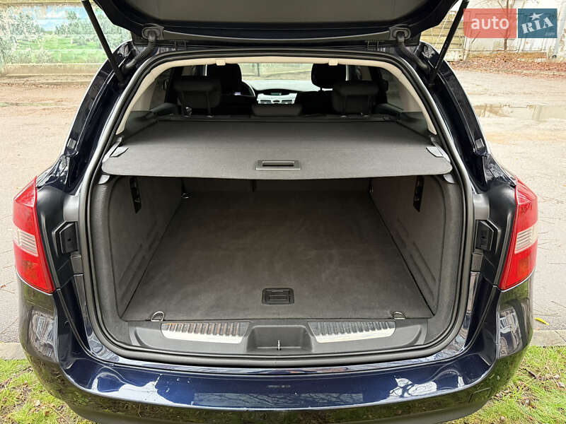 Универсал Renault Laguna 2009 в Полтаве фото 23 Универсал Renault Laguna 2009 в Полтаве