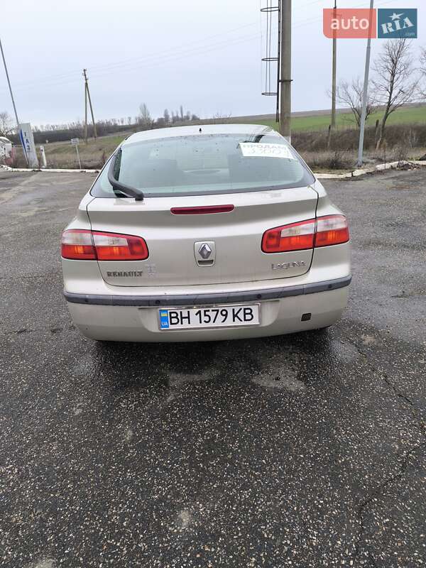 Лифтбек Renault Laguna 2001 в Ширяево