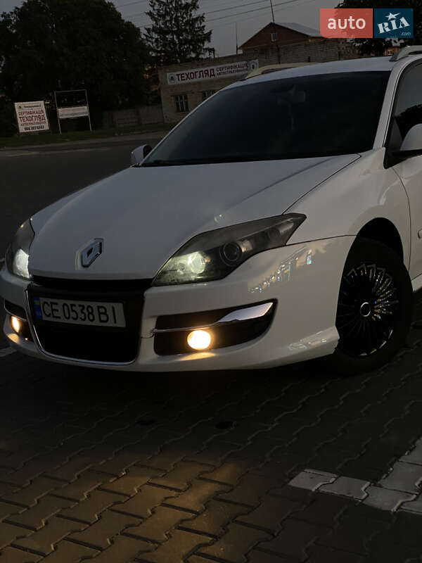 Универсал Renault Laguna 2012 в Черновцах