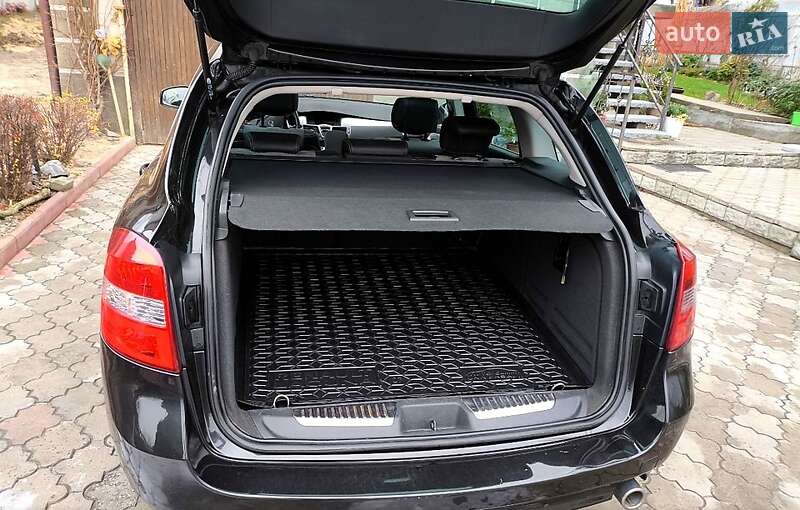 Универсал Renault Laguna 2010 в Вышгороде