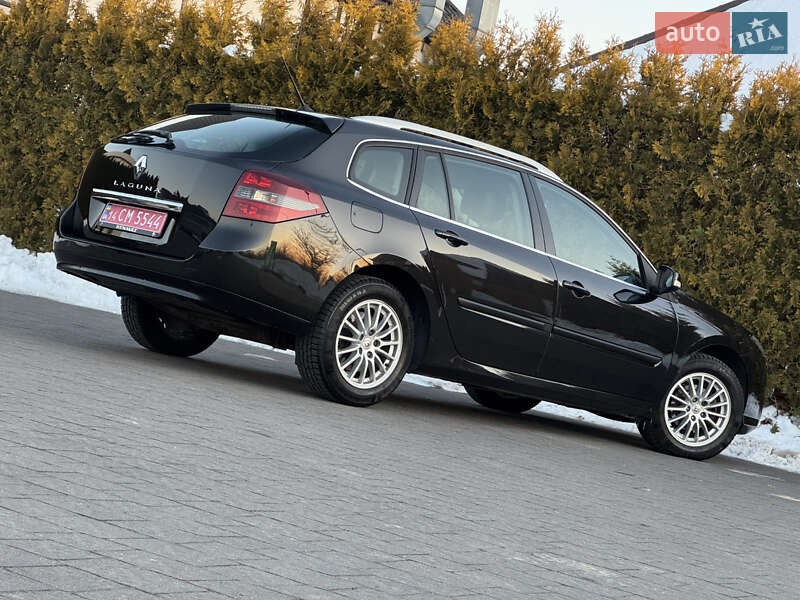 Универсал Renault Laguna 2011 в Стрые фото 25 Универсал Renault Laguna 2011 в Стрые