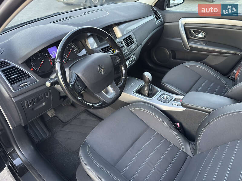 Универсал Renault Laguna 2011 в Стрые фото 54 Универсал Renault Laguna 2011 в Стрые