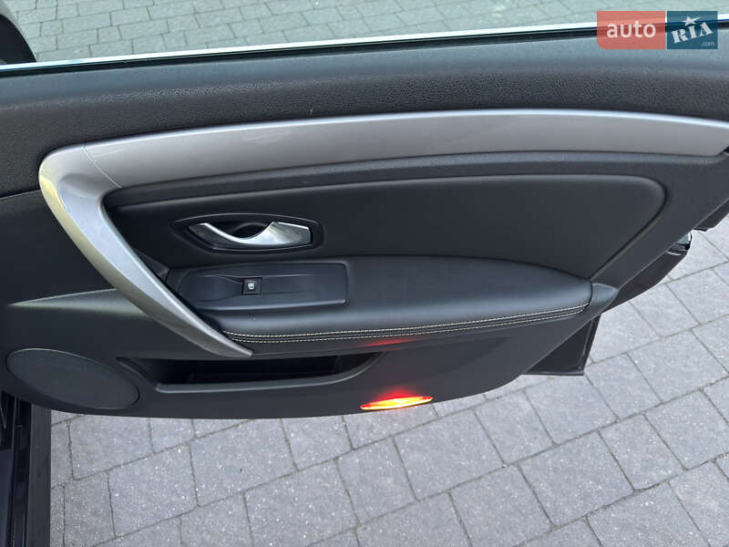 Универсал Renault Laguna 2011 в Стрые фото 63 Универсал Renault Laguna 2011 в Стрые