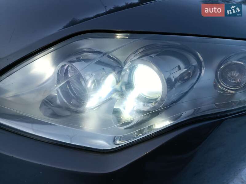 Лифтбек Renault Laguna 2008 в Сколе